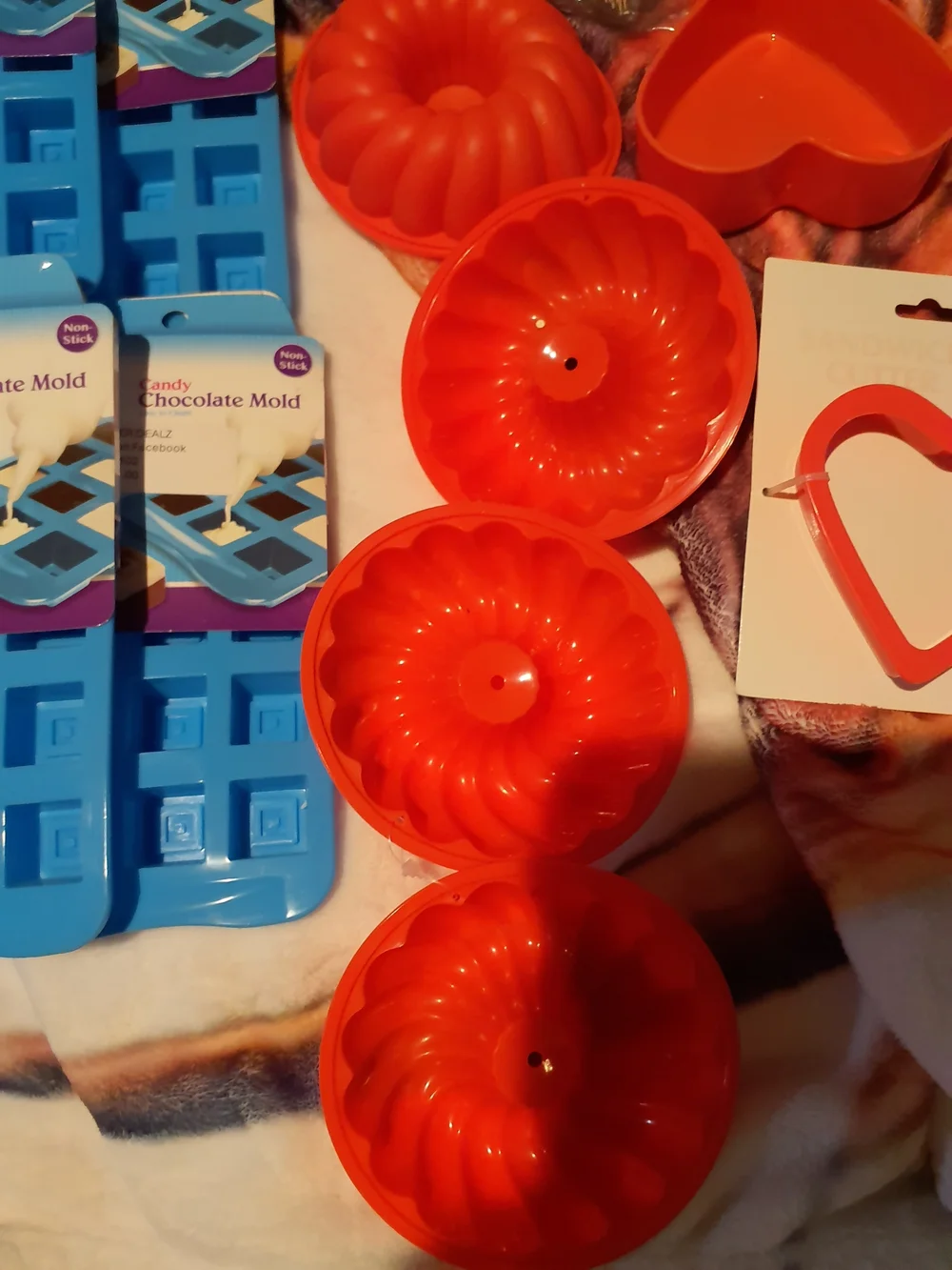 Silicone Chocolate & Mini Bundt Mold Set - Red & Blue